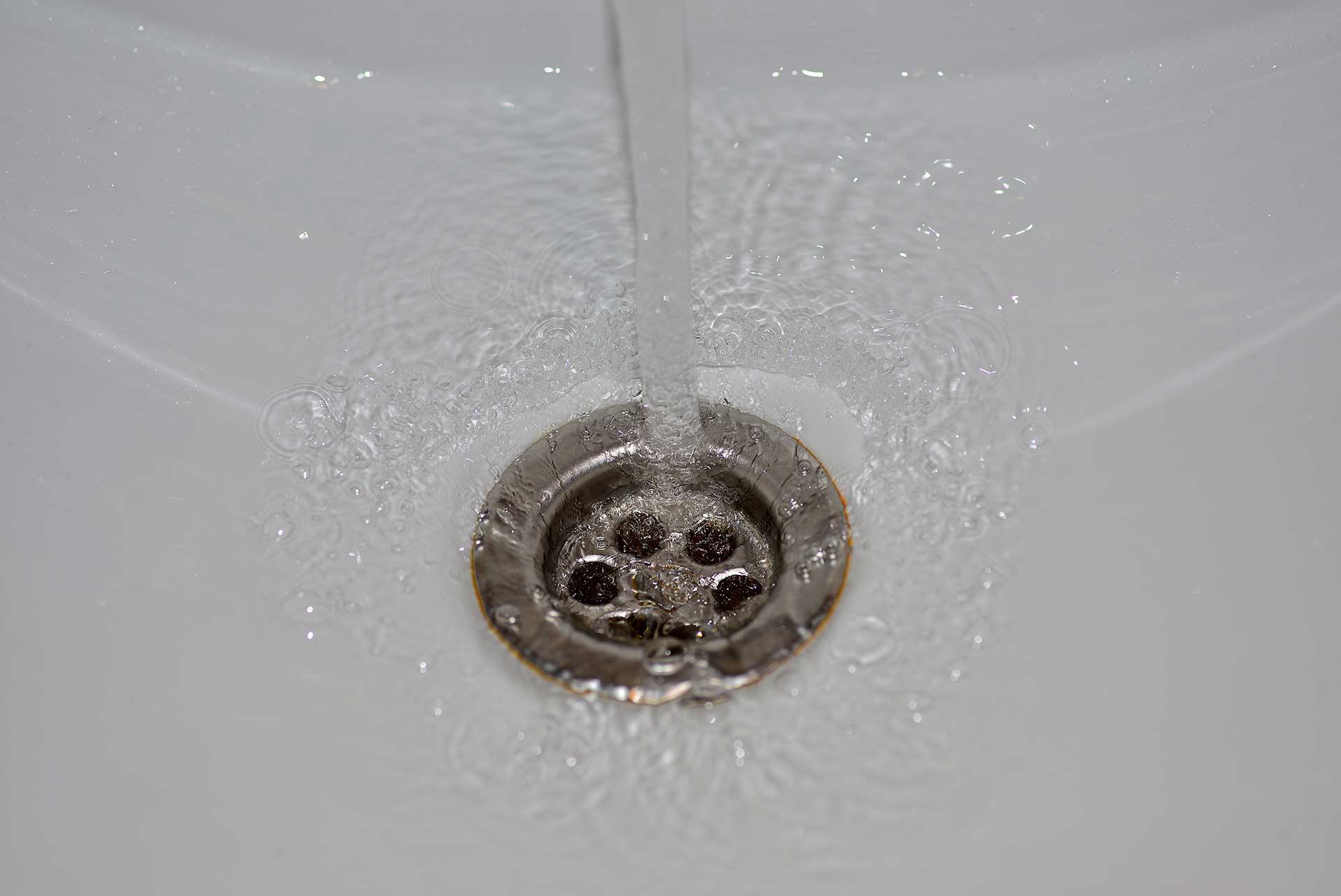A2B Drains provides services to unblock blocked sinks and drains for properties in Wigston.